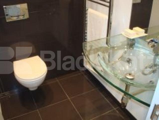 			MUST SEE !!!!!!!, 3 Bedroom, 1 bath, 1 reception House			 St Johns Way, Archway